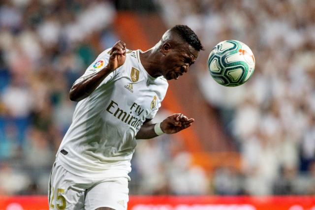 文班5投1中仅得6分马刺负雷霆 开拓者险胜快船